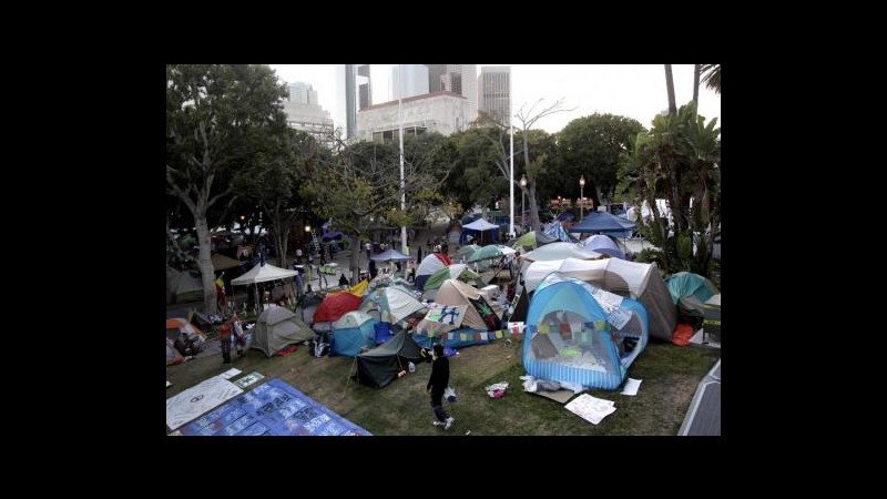 Occupy Wall Street, ultimatum da sindaco Los Angeles: Via entro lunedì