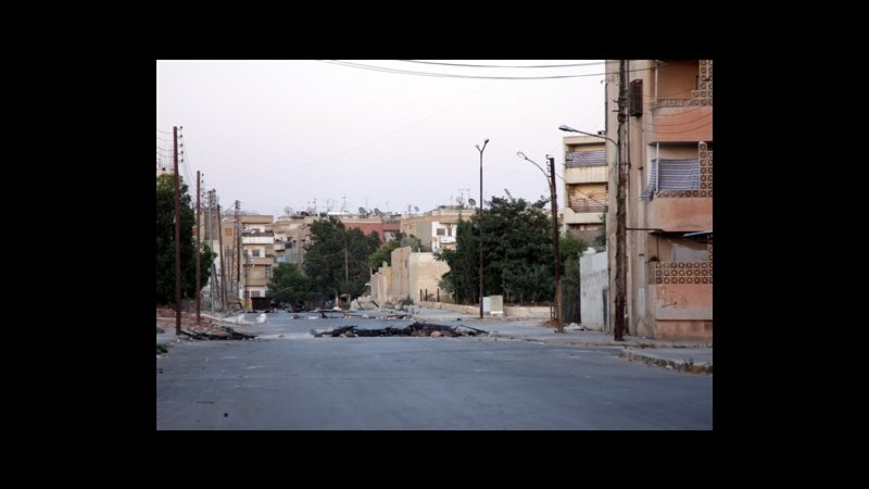Siria, esercito ha attaccato anche Maaret al-Numan