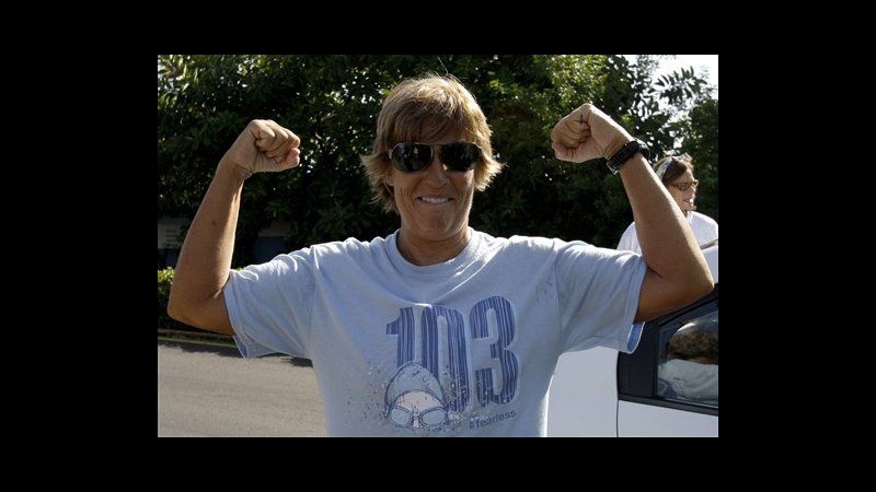 La 61enne Diana Nyad tenta traversata Cuba-Florida a nuoto, 166 km