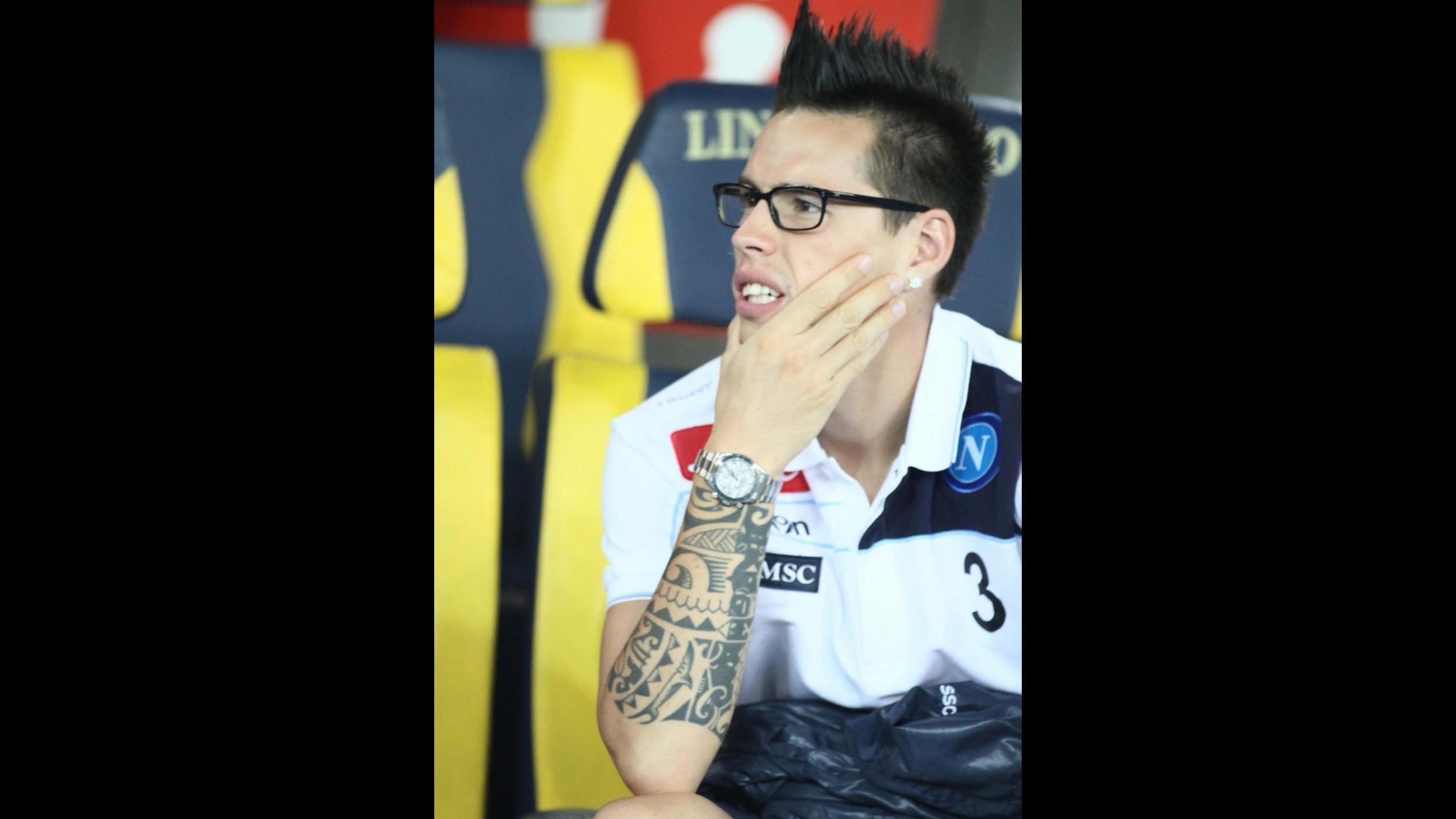 Napoli, rapinata moglie di Hamsik. Fumo in hotel a Castelvolturno