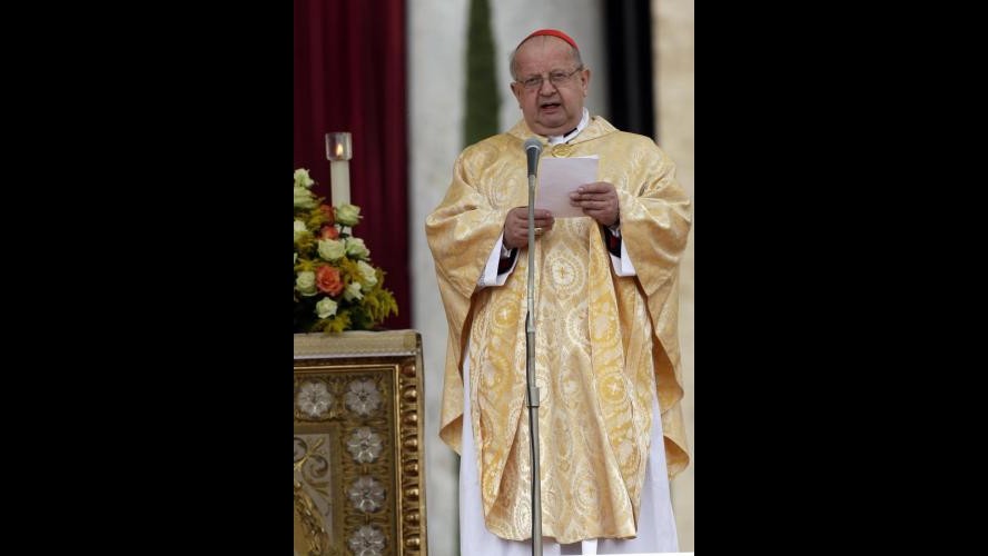 Vaticano: Mercato è autoreferenziale