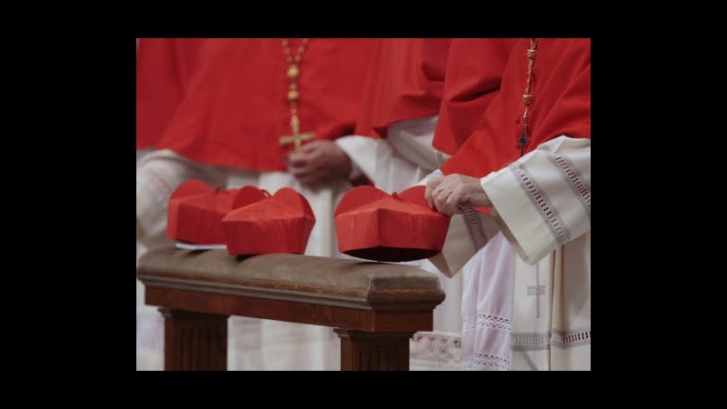Olanda, rapporto Aia: 20% bambini ha subito abusi in istituti cattolici