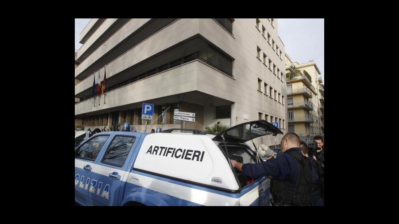 Roma, bomba a Equitalia: nessun ferito