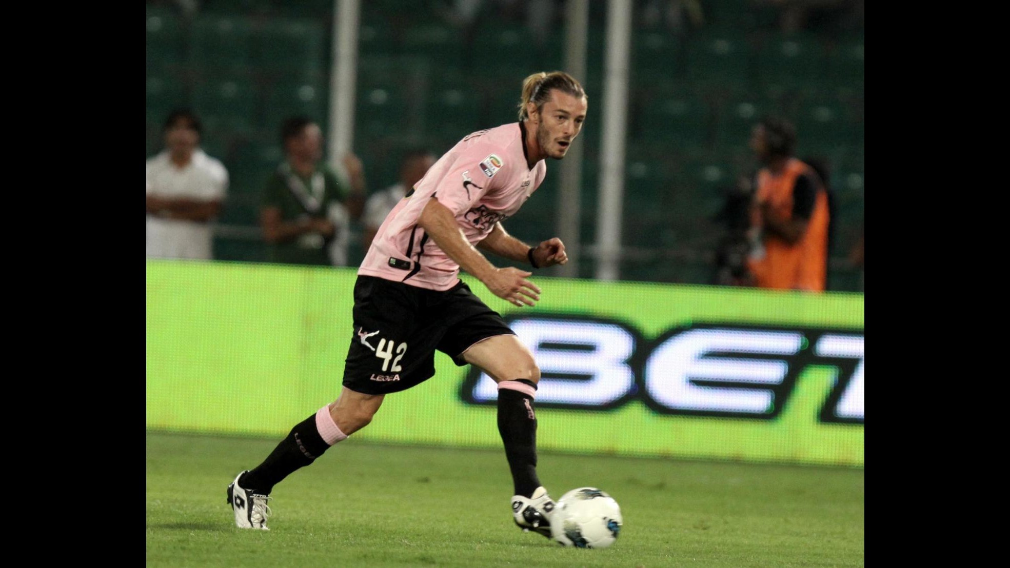 L’Equipe: Balzaretti è a Parigi. Palermo smentisce