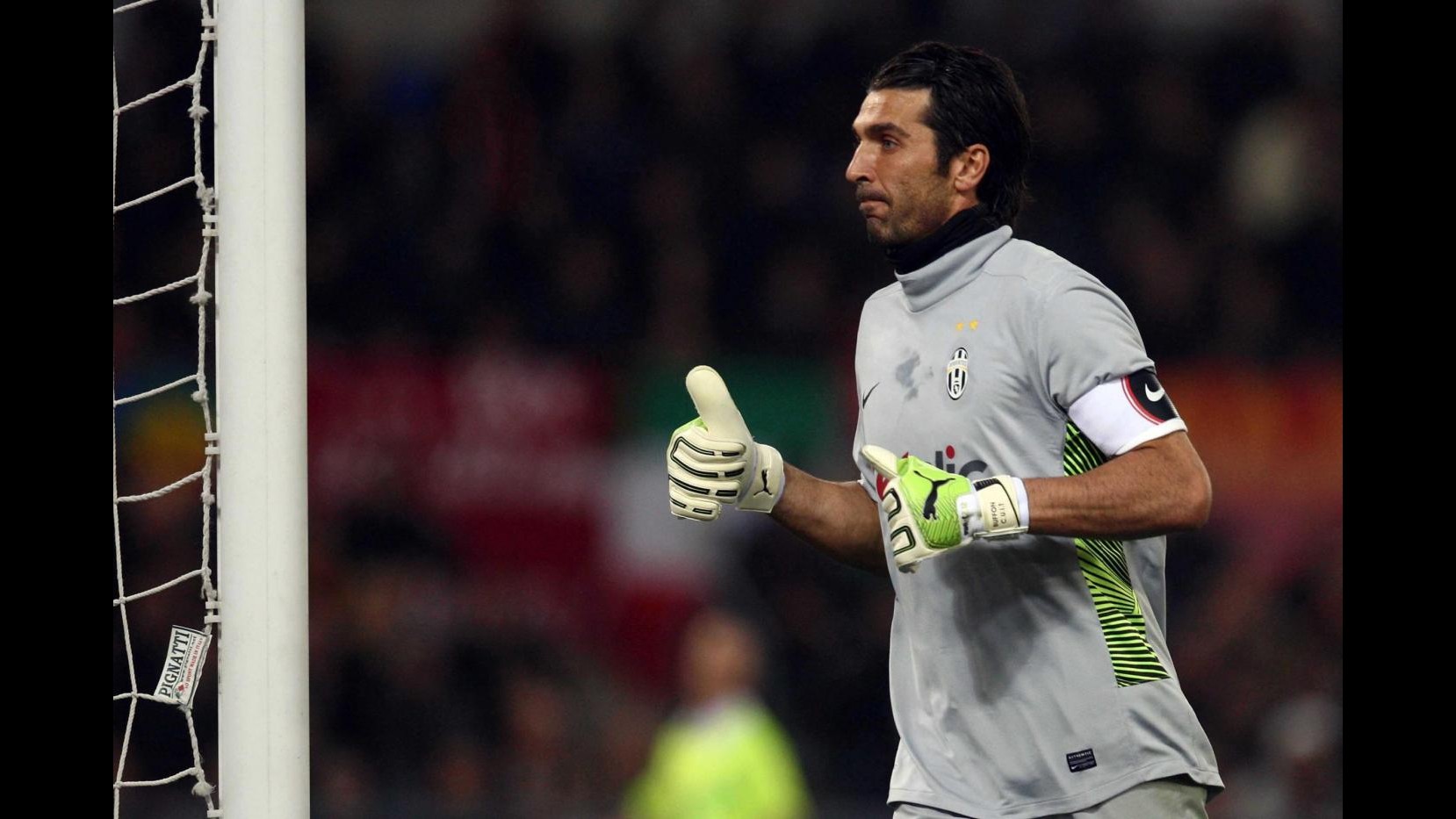 Roma frena la Juventus, Buffon ipnotizza Totti