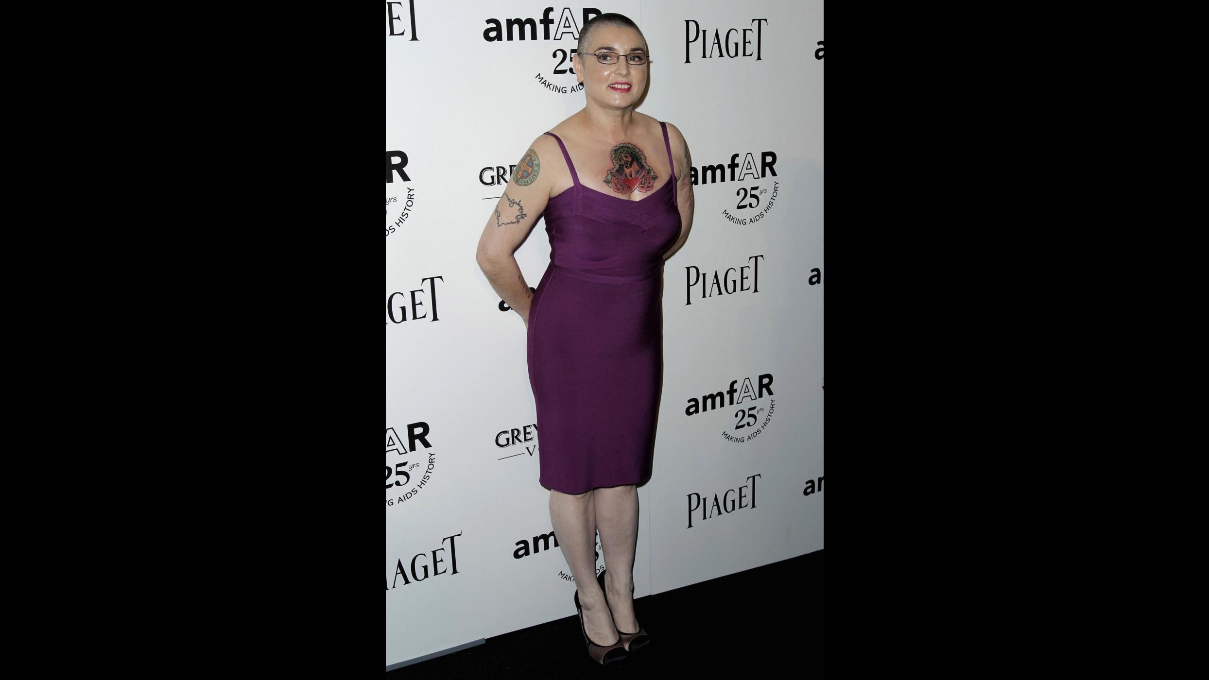 Sinead O’Connor si è sposata su una Cadillac rosa a Las Vegas