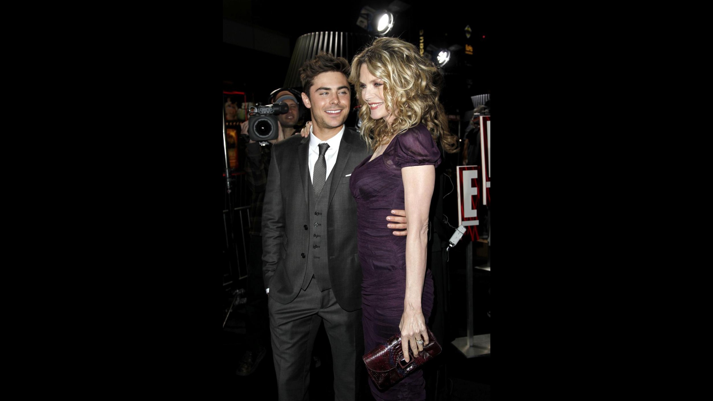 Zac Efron: Baciare Michelle Pfeiffer? La parte migliore del film