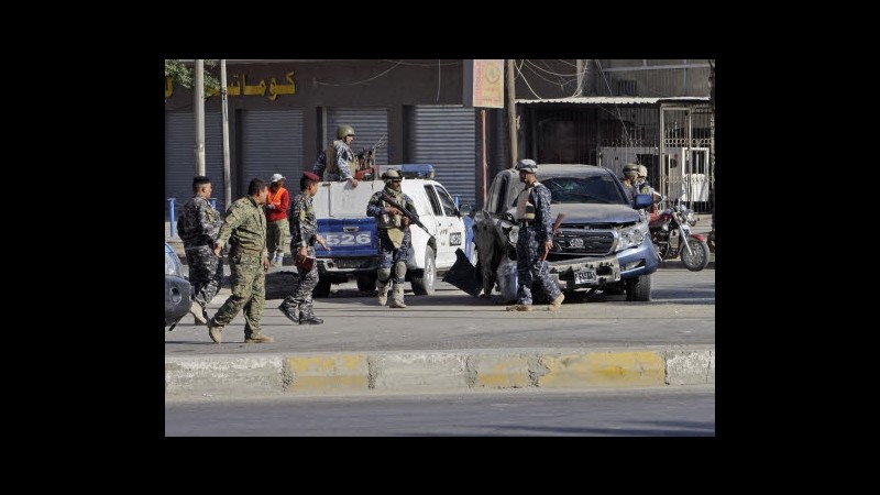 Iraq, cinque morti in serie di attacchi contro forze di sicurezza
