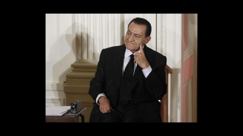 No a cambio giudici in processo Mubarak: nuova udienza il 28 dicembre
