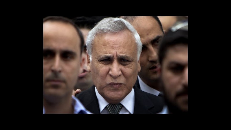 Israele, ex presidente Katsav in carcere per stupro: Sono innocente