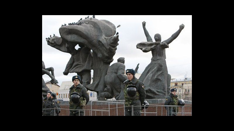 Russia, scontri a Mosca tra polizia e manifestanti contro Putin