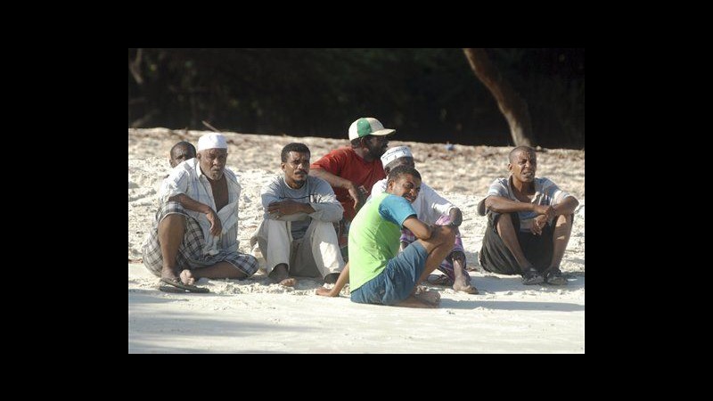 Kenya, barca si capovolge su coste di Lamu: 7 morti, oltre 20 dispersi