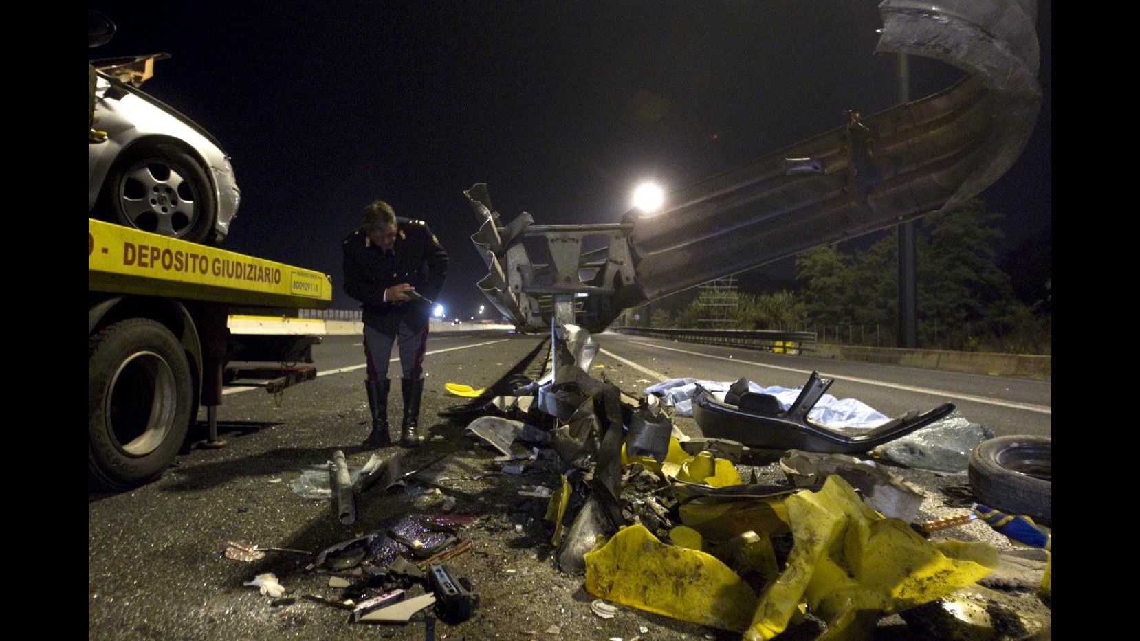 Reggio Calabria, incidente su statale Jonica: 1 morto e 2 feriti