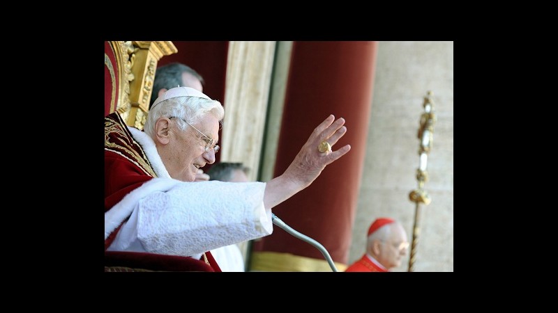 Benedetto XVI: Futuro Italia sia più solidale