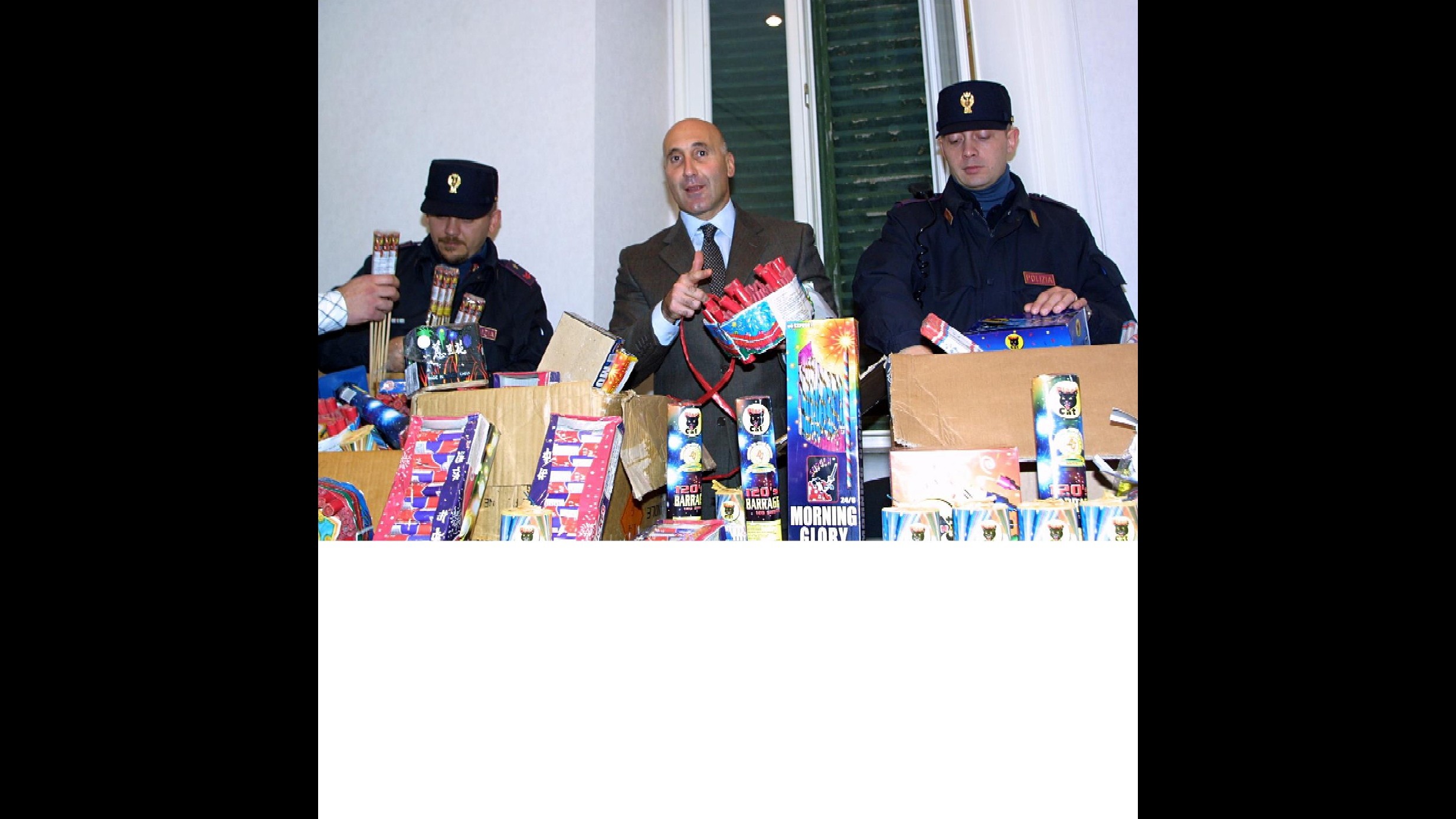 Napoli, sequestrate 3 tonnellate di botti
