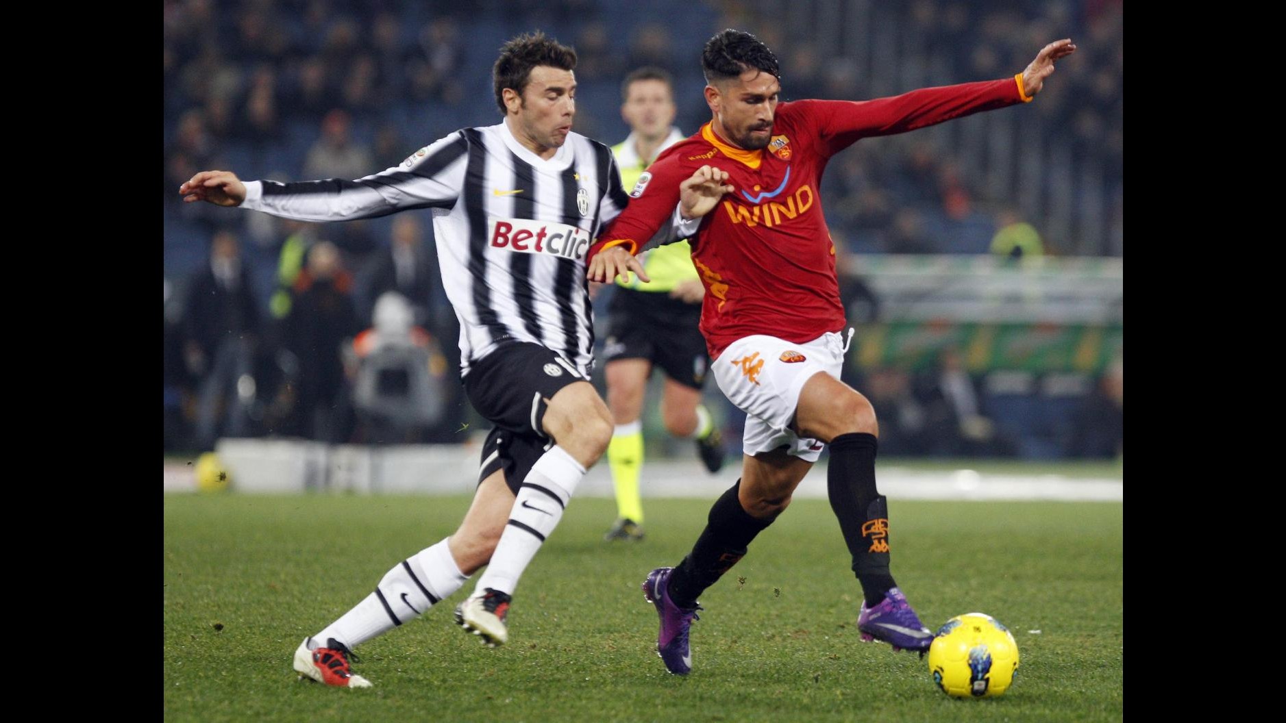 Da Borriello a Tevez, attaccanti con la valigia pronta