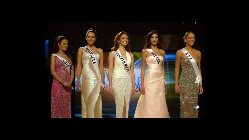Morta a 28 anni per cancro al seno ex Miss Venezuela Eva Ekvall