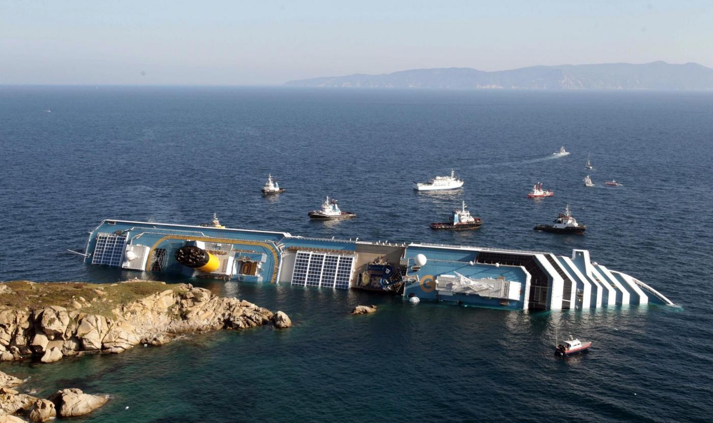 Nave Costa, indagine della Procura