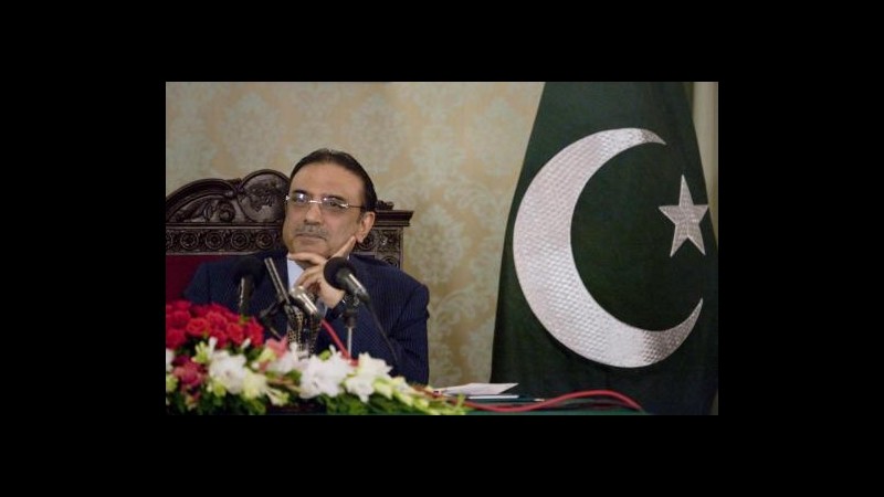 Pakistan, Zardari tornato a Islamabad dopo viaggio un giorno a Dubai