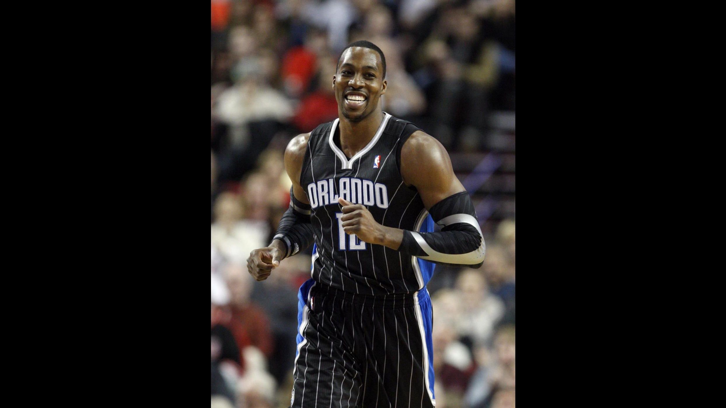 Nba, cadono i Knicks. Magic battono Warriors con record Howard