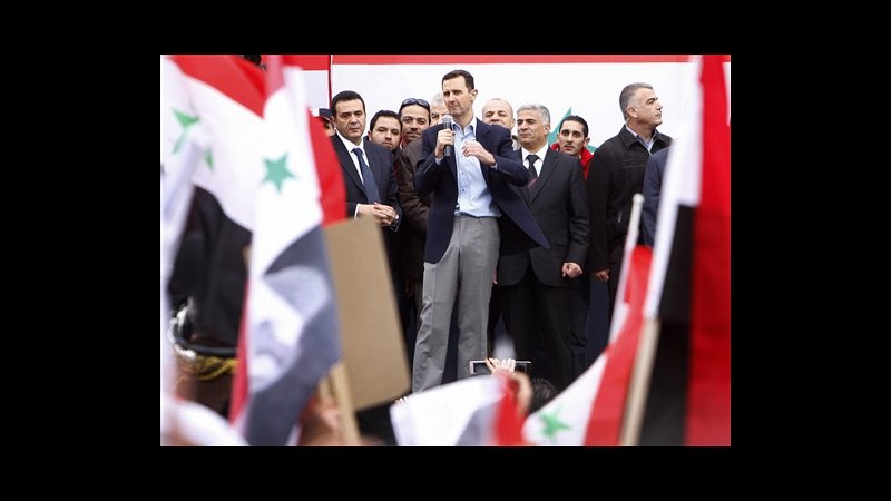 Siria, governo Homs crea commissione indagine morte reporter francese