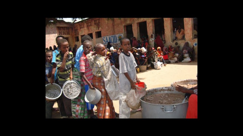 Somalia, Croce rossa: Sospesi aiuti per mancata collaborazione governo