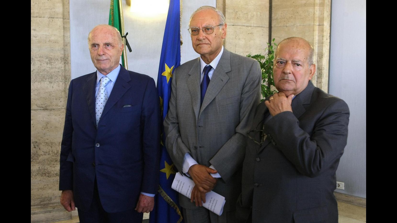 Consulta boccia referendum elettorali