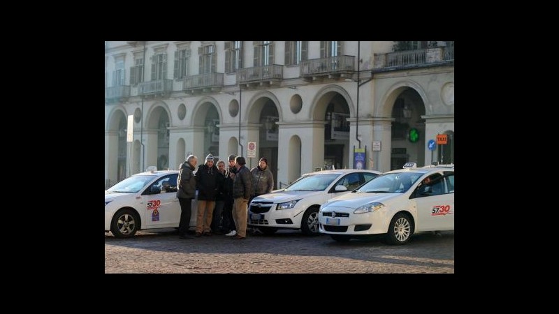 Liberalizzazioni, sciopero taxi il 23 gennaio