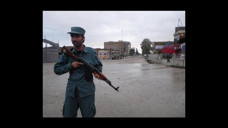 Afghanistan, attacco suicida in sede polizia Kandahar: un ferito