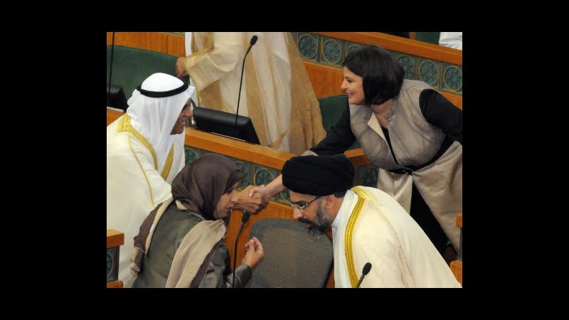 Kuwait, proibita a 14 persone candidatura a parlamentari di febbraio
