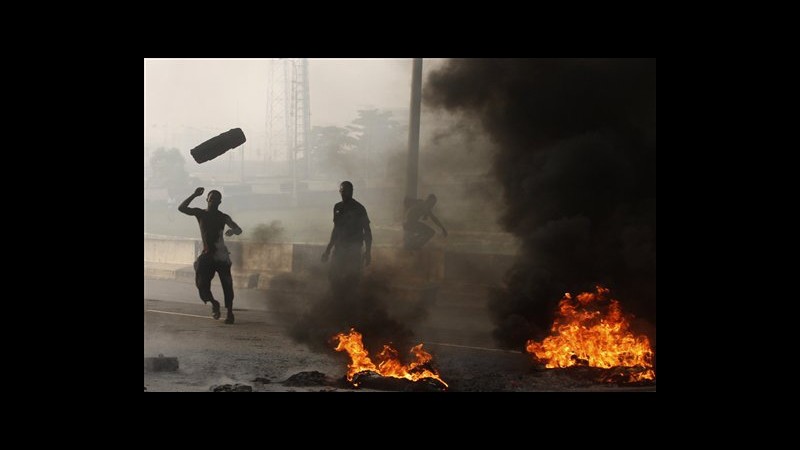 Nigeria, procura: Sciopero contro tagli sussidi è invito all’anarchia