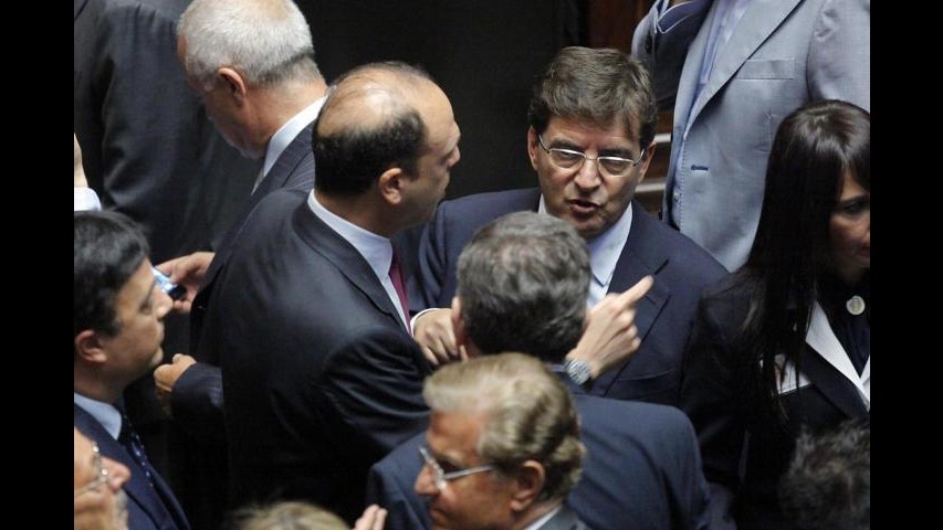 Giunta dice sì a arresto Cosentino