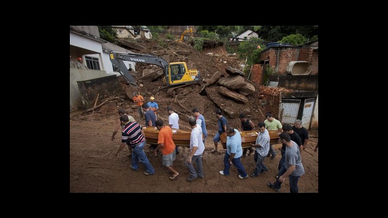 Brasile, frane causate da pioggia nel sudest: 28 morti
