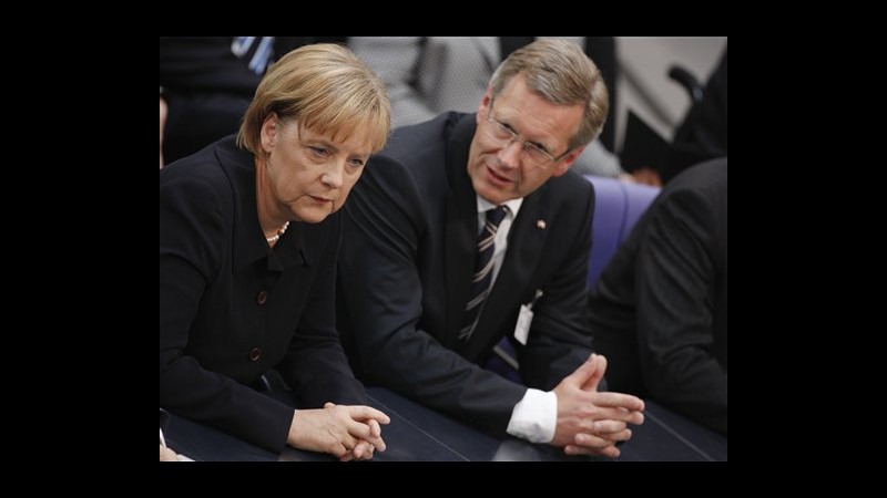 Germania, Wulff: Telefonata a Bild fu errore, ma non mi dimetto