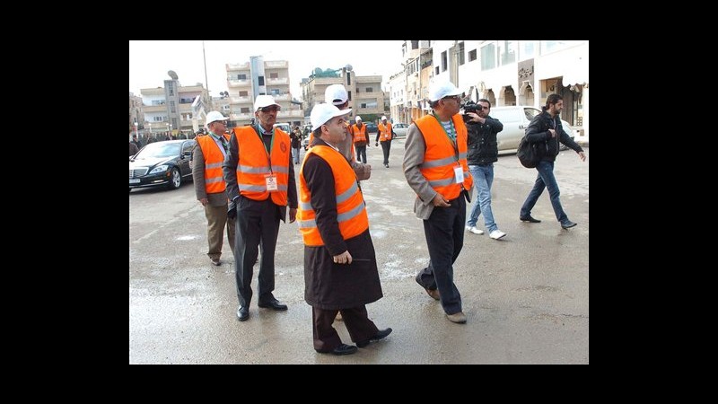 Siria, attivisti: Regime Assad inganna osservatori della Lega araba