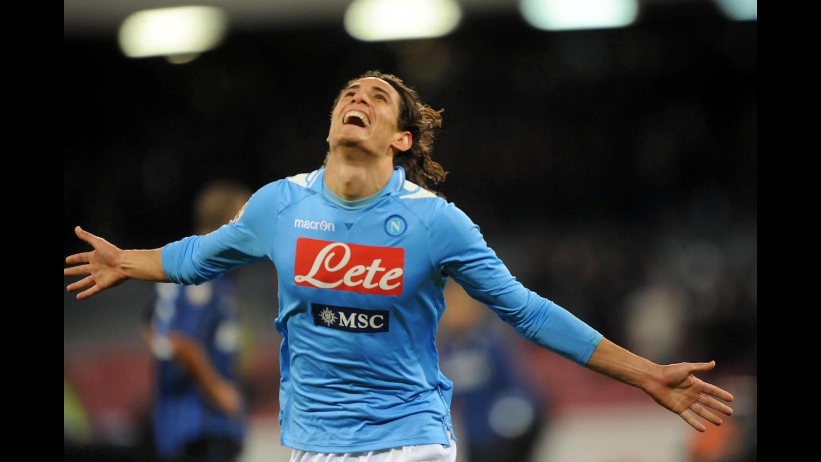 Cavani stende l’Inter: Napoli in semifinale di Coppa Italia
