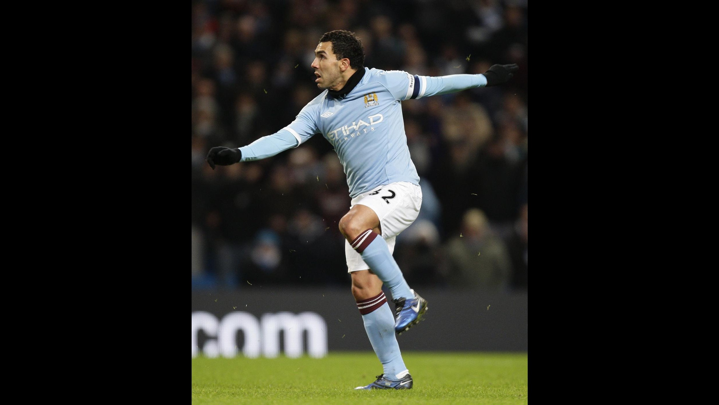 Padrone City gela Milan: Tevez rimarrà fino a fine contratto