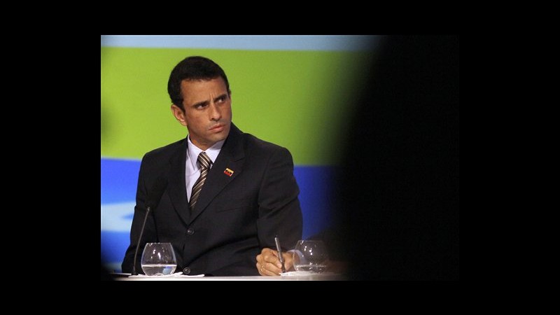 Venezuela, Lopez non correrà per la presidenza: Appoggerà Capriles