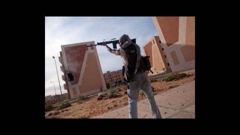 Libia, Amnesty: Milizie commettono abusi, sempre impunite