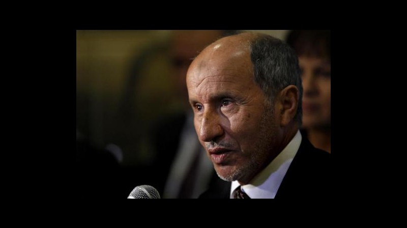 Libia, sospesi delegati Cnt di Bengasi, si dimette vice di Abdul-Jalil