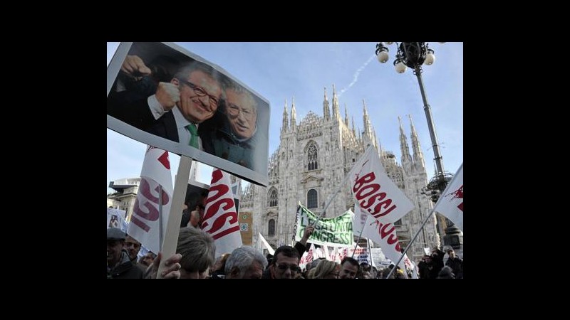 La Lega in piazza con i Bossi-Bobo boys