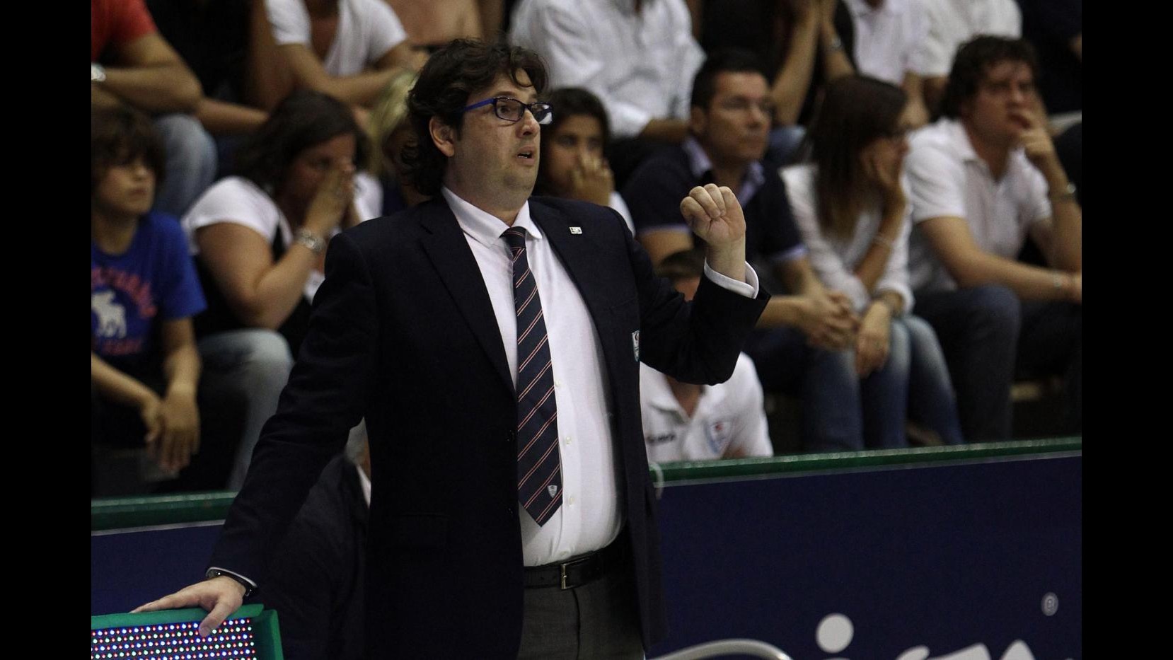 Eurolega, Cantù lotta ma cede al Barcellona. Milano umiliata dal Panathinaikos