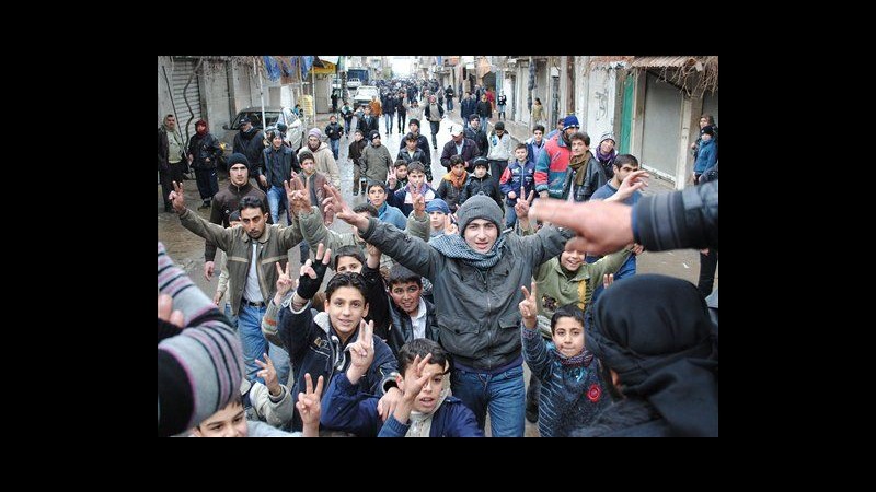 Siria, domenica meeting Lega araba per decidere su estensione missione