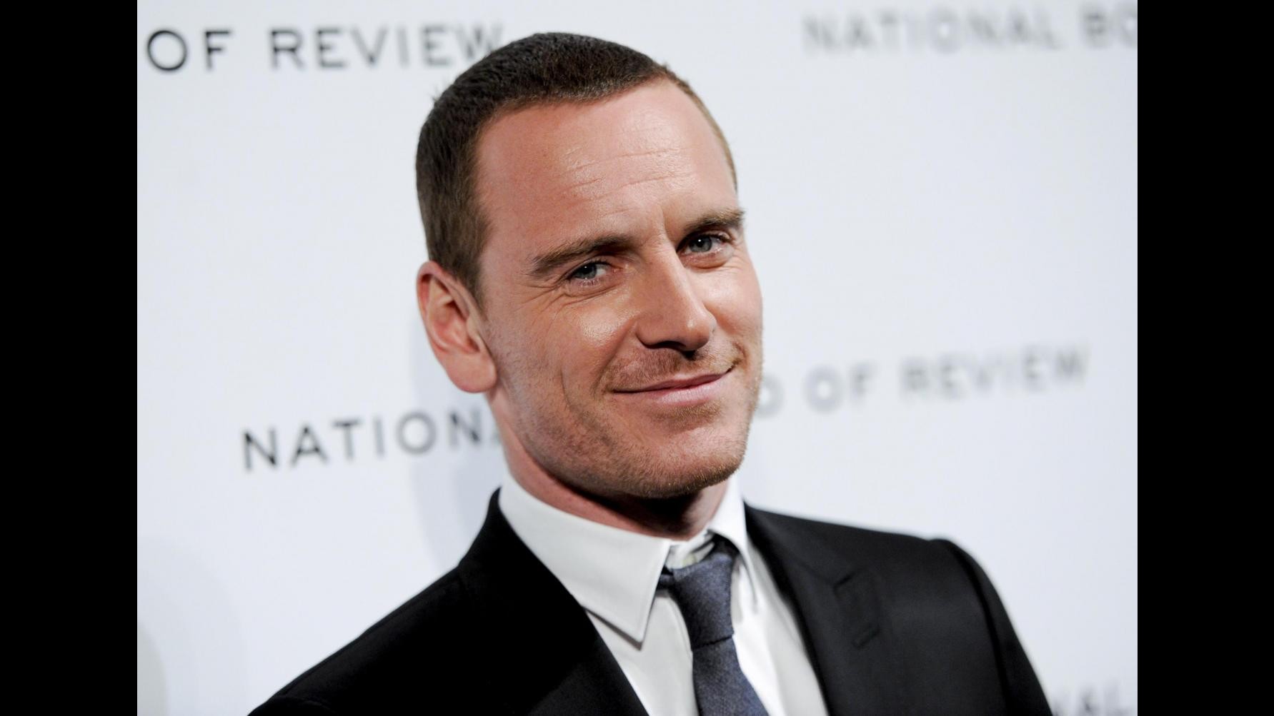 Michael Fassbender: Sul red carpet degli Oscar porterei mia mamma