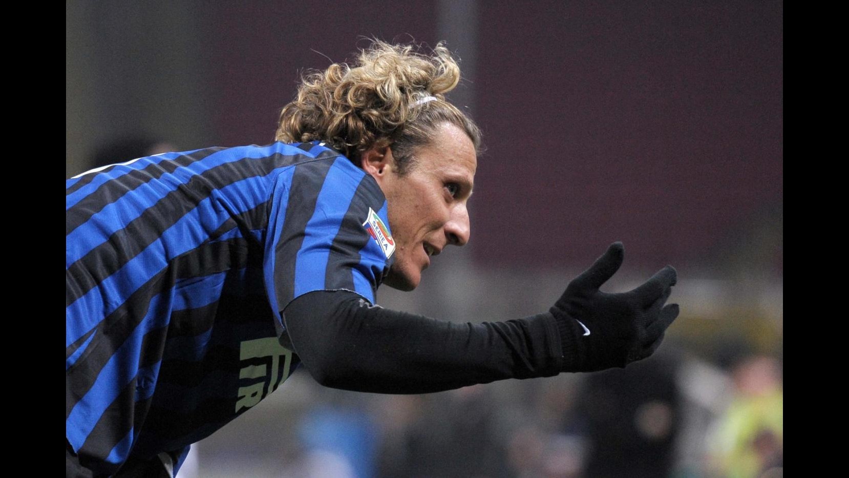 Inter, stiramento al retto femorale per Forlan