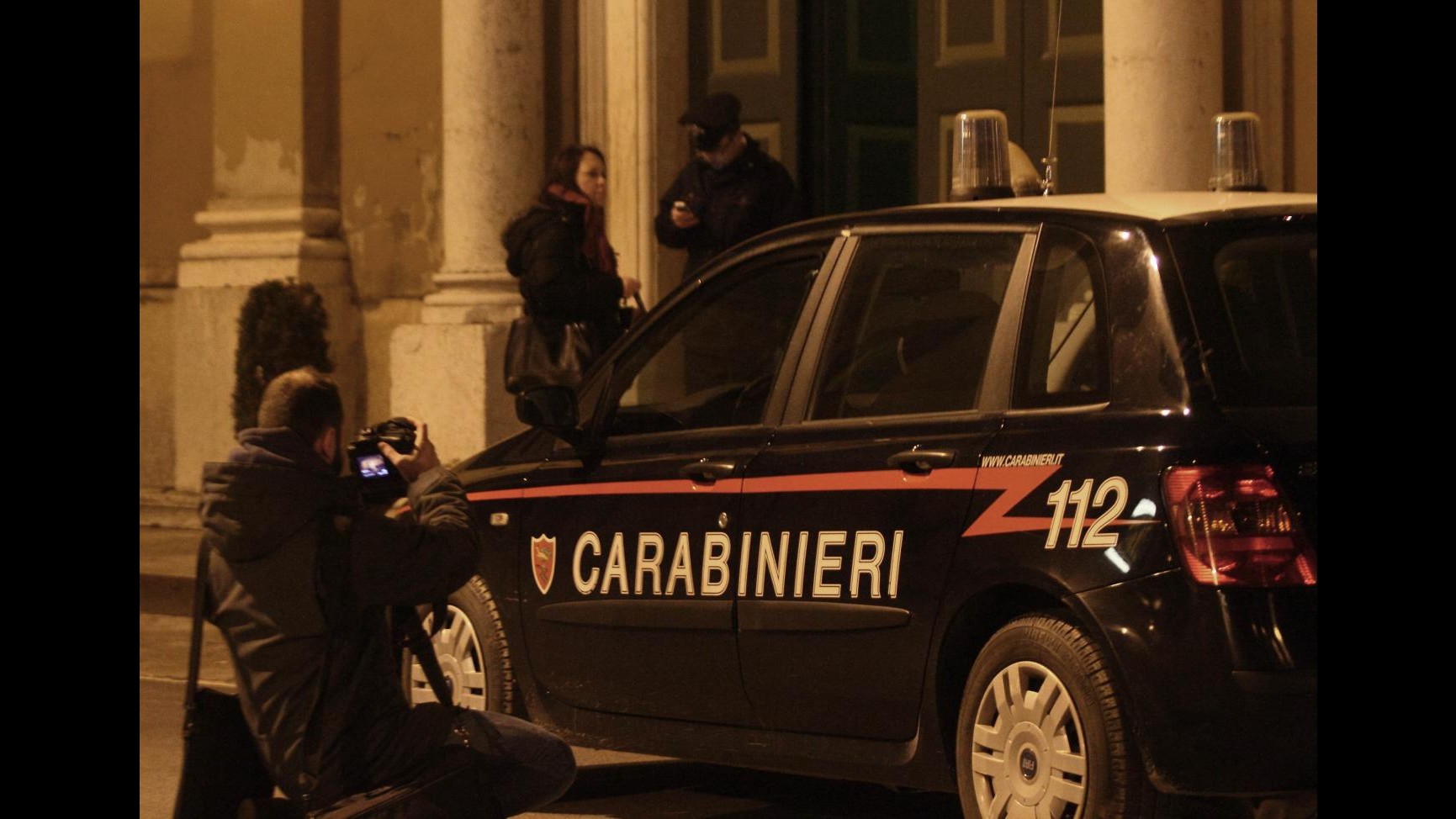 Palermo, carabiniere spara alla moglie e poi si uccide
