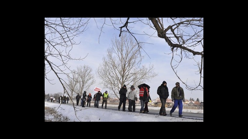 Ungheria, marcia di 200 km a Budapest per protestare contro povertà