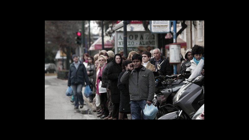 Sciopero generale blocca la Grecia, attesa per nuovi colloqui