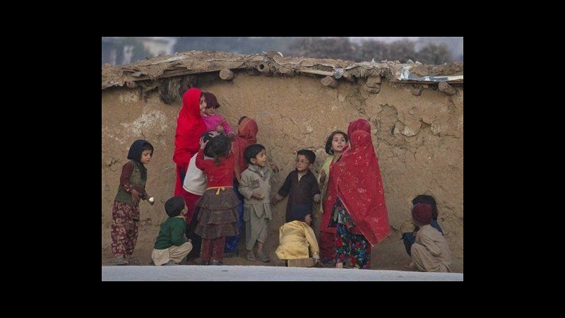 Pakistan potrebbe riaprire valico confine con Afghanistan a Nato