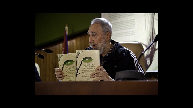Cuba, Fidel Castro in pubblico per presentare libro memorie